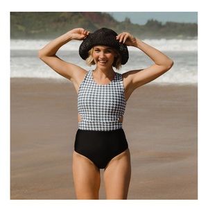 Island Breeze One - Piece Swimsuit
